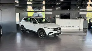Volkswagen Tiguan 2.0 TDI DSG*4M*Kamera*Pano*ACC*Virtual Bild 2