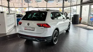 Volkswagen Tiguan 2.0 TDI DSG*4M*Kamera*Pano*ACC*Virtual Bild 4