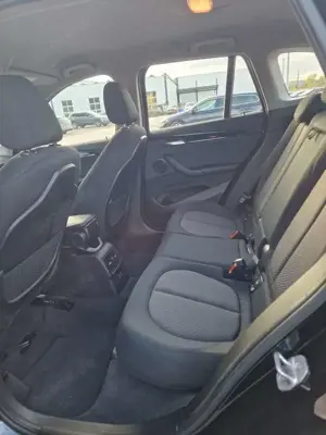 BMW X1 Bmw X1 sDrive18d Bild 4