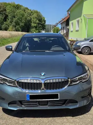 BMW 330 330e Aut. Advantage