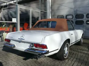 Mercedes-Benz SL 230 mit Soft und Hardtop Bild 2