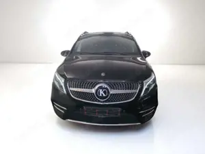Mercedes-Benz V 300 d 4-Matic AMG x-Long VIP Shuttle TV KLASSEN Bild 3