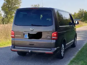 Volkswagen T5 Multivan Multivan DSG 4MOTION Highline Bild 4 Volkswagen T5 Multivan Multivan DSG 4MOTION Highline Bild 4