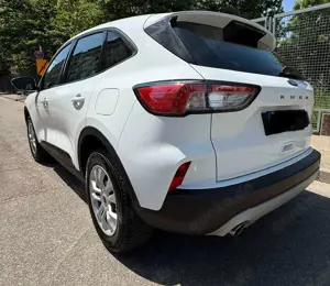 Ford Kuga 1.5 EcoBlue Aut. COOLCONNECT Bild 4