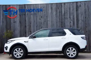 Land Rover Discovery Sport HSE 2.0eD4 Pano Unfallschaden