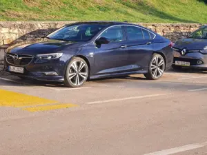Opel Insignia Grand Sport 2.0 BiTurbo D 4x4 Automatik Exclusive