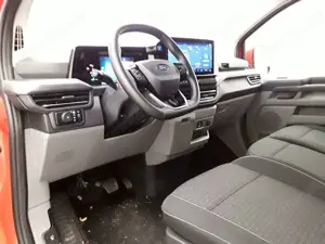 Ford Tourneo Custom 320L1 2.0 EcoBlue Trend Bild 4