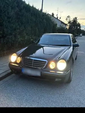 Mercedes-Benz E 280 Elegance