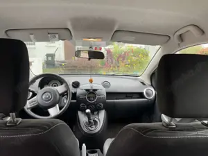 Mazda 2 1.3 Impuls Bild 5