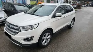 Ford Edge Titanium 4x4*VOLL*KLIMA*AUTO*NAVI*AHK*