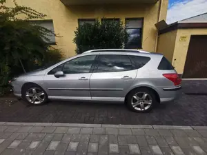 Peugeot 407 407 SW HDi 135 Automatik Platinum