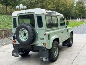 Land Rover Defender Defender Hardback Diesel 110 DPF Hard Top E Bild 3