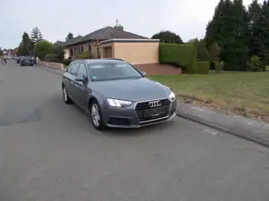 Audi A4 2,0 TDI Avant 150PS Auto/HUD/KLima/AHK