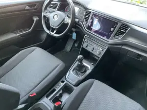 Volkswagen T-Roc Bild 3