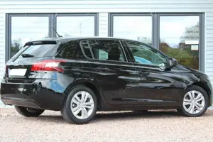 Peugeot 308 Active*Zahnriemen Neu*Reifen Neu*Tüv Neu*PDC Bild 5