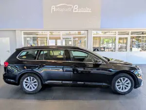 Volkswagen Passat Variant Passat TSi DSG*AHK*LED*ACC*KAM*Massage*CarPlay Bild 2
