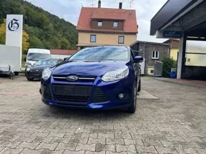 Ford Focus Sync Edition super Zustand neuer Motor !!! Bild 2