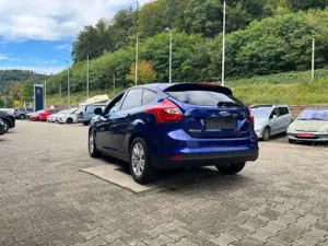 Ford Focus Sync Edition super Zustand neuer Motor !!! Bild 5