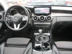 Mercedes-Benz C 180 T NAVI LEDER KAMERA LED SPURH TOTW TEM PDC Bild 3