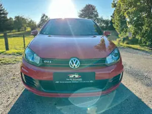 Volkswagen Golf VI GTI*Motor generalüberholt*Xen*SHZ*PDC*18