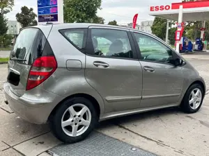 Mercedes-Benz A 180 Diesel CDI Avantgarde Bild 2