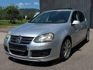 Volkswagen Golf GT Sport R LINE