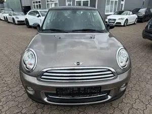 MINI Cooper Pepper-Paket, Sportsitze, Panorama.. Bild 3