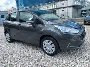 Ford B-Max *sehr gepflegt *Unfallfrei * Motorschaden