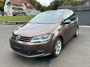 Volkswagen Sharan 2.0 TDI DSG/AHK/NAVI/SHZG/TEMPO/STHZG/BT