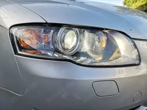 Audi A4 2.0 TFSI quattro NAVI Klimatronik EL.Schiebedach Bild 3