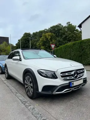 Mercedes-Benz E 400 d 4Matic T All-Terrain