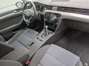 Volkswagen Passat Variant Passat Variant 1.4 TSI Hybrid GTE *Matrix,Navi* Bild 5
