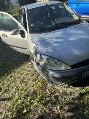 Ford Focus 1.6i Ghia A