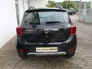 Dacia Sandero Bild 4
