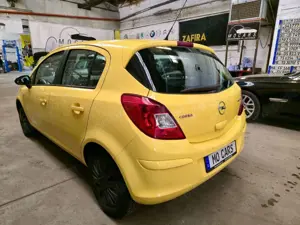 Opel Corsa D Selection *1.Hand* Bild 3