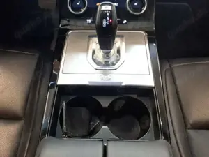 Land Rover Range Rover Evoque Range Rover Evoque P300e SE Navi Leder Bild 5