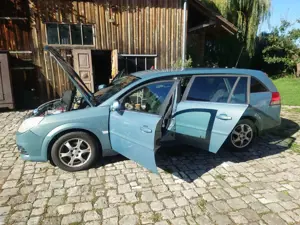 Opel Vectra Vectra 1.8 Caravan Edition TÜV /2026