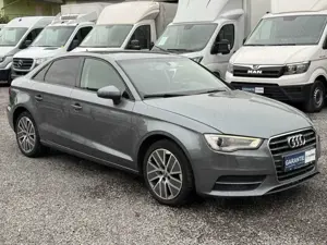 Audi A3 LIMOUSINE ATTRACTION KLIMA NAVI PDC  TEMPOMAT