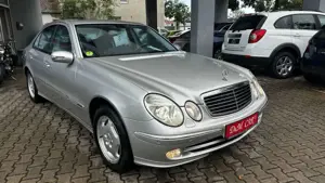 Mercedes-Benz E 270 E -Klasse Lim. CDI(TÜV ,02,2026)AUTOMATIK Bild 3