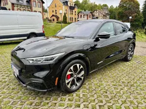 Ford Mustang Mach-E Premium AWD