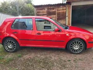 Volkswagen Golf 1.6 Bild 2