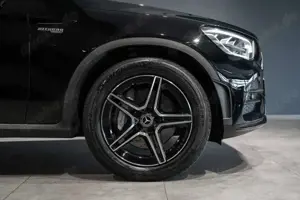 Mercedes-Benz GLC 400 d 4M Coupe DISTRONIC-AHK-Kamera-S.Dach Bild 5