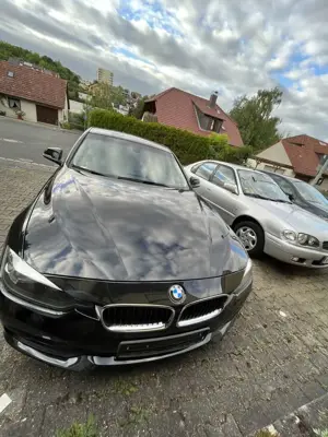 BMW 320 320d Touring Sport-Aut. Efficient Dynamics Edition