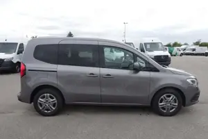 Mercedes-Benz T-Class T 180 d STYLE MBUX+Tempomat Bild 4