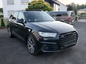 Audi SQ7 4.0 TDI Quattro / Pano/ACC/SHA/Cam/22Zoll/V-Cokpit