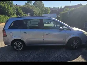 Opel Zafira Zafira 1.9 CDTI Cosmo