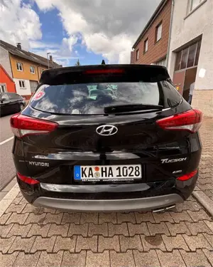 Hyundai TUCSON 1.6 Turbo 4WD DCT Premium Bild 4