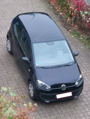 Volkswagen up! up! BlueMotion Technology take up!