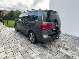 Volkswagen Touran Bild 2