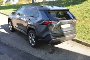 Toyota RAV 4 RAV4 Hybrid RAV 4 2.5 4x4 Lounge Bild 3